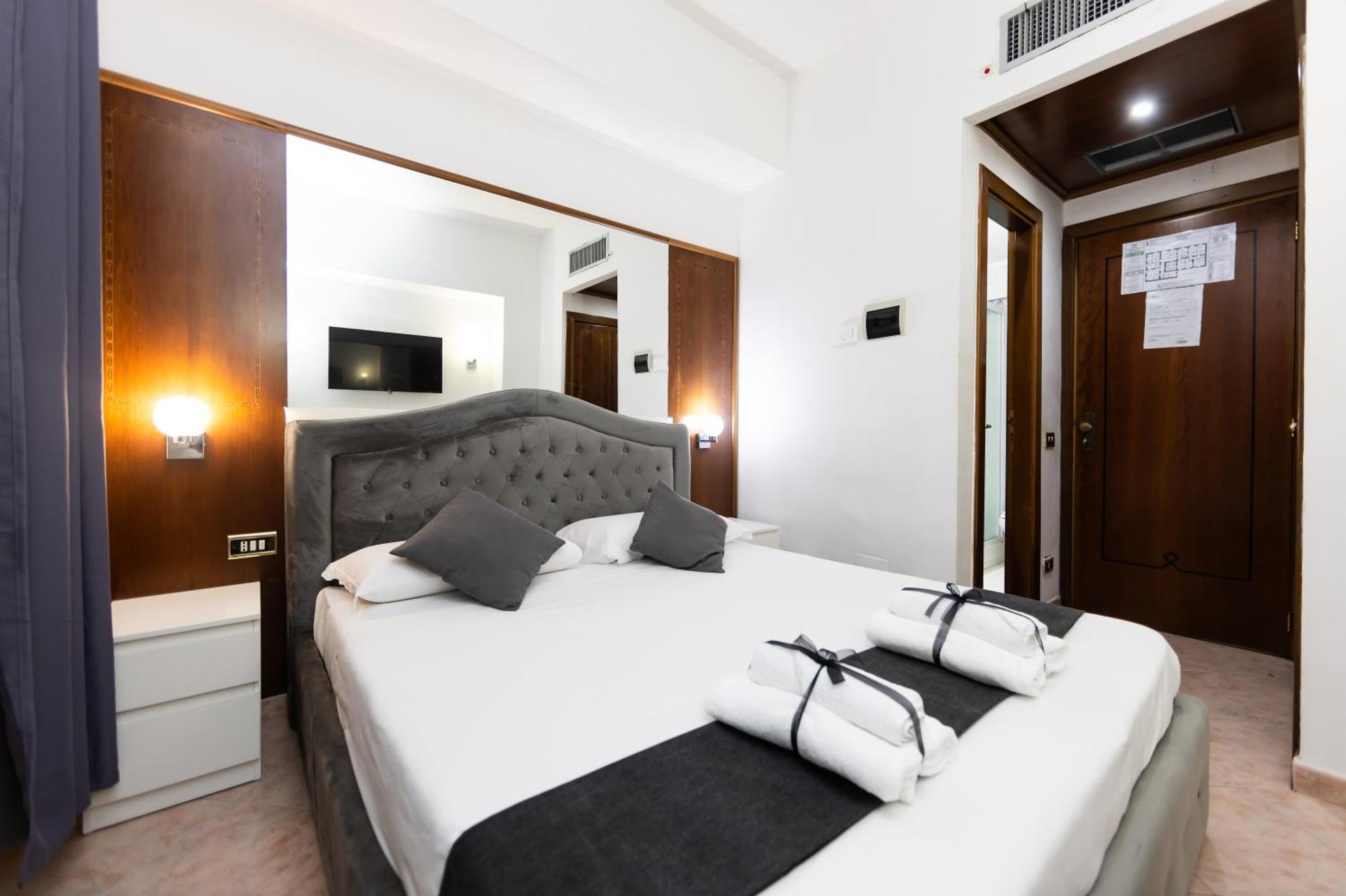 Hotel Max Rom Exteriör bild